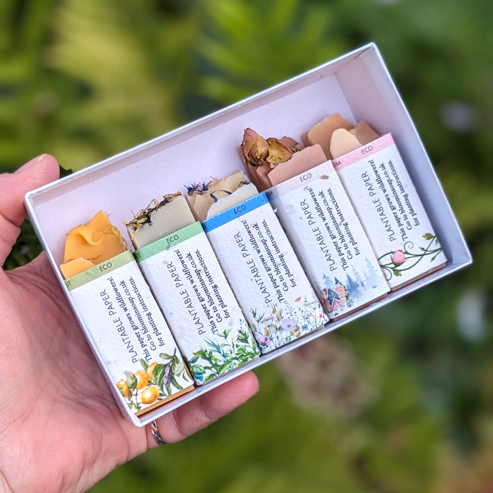 Soap Lovers gift box with 5 bars of handmade soap